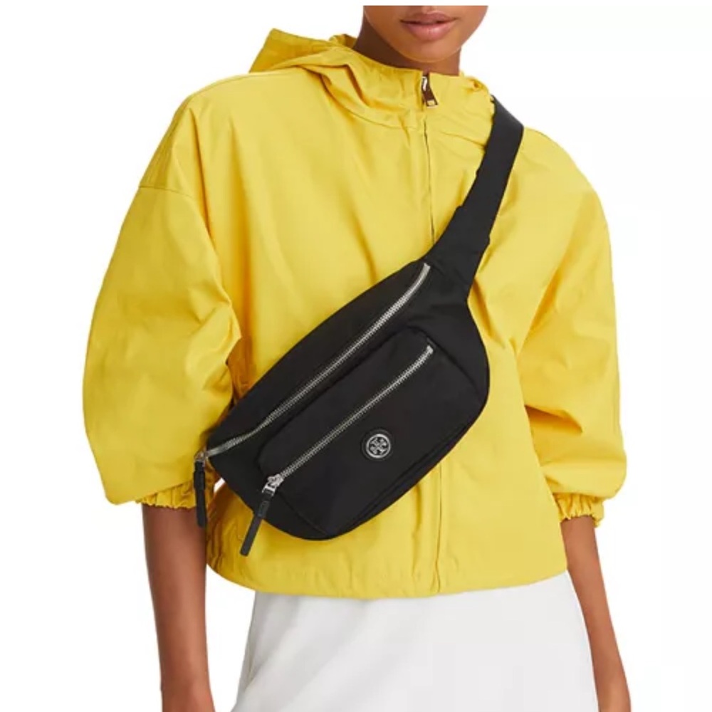 Tory Burch Virginia Belt Bag in Nylon Black